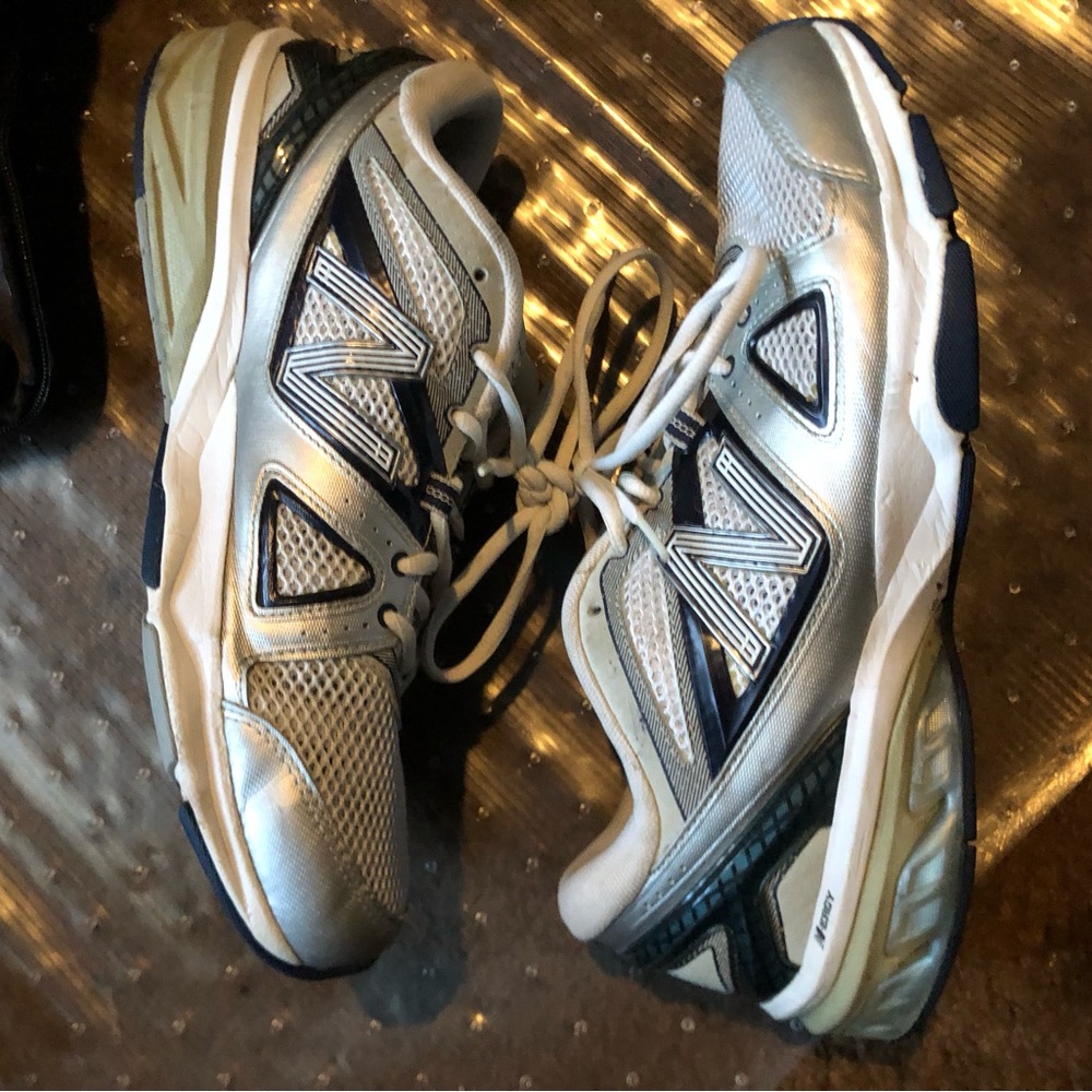 New Balance 1012 Men's Silver and Navy Athletic Shoes